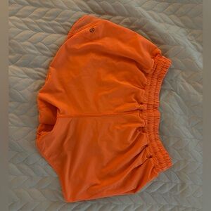 Hotty Hot High-Rise Lined Short 4"